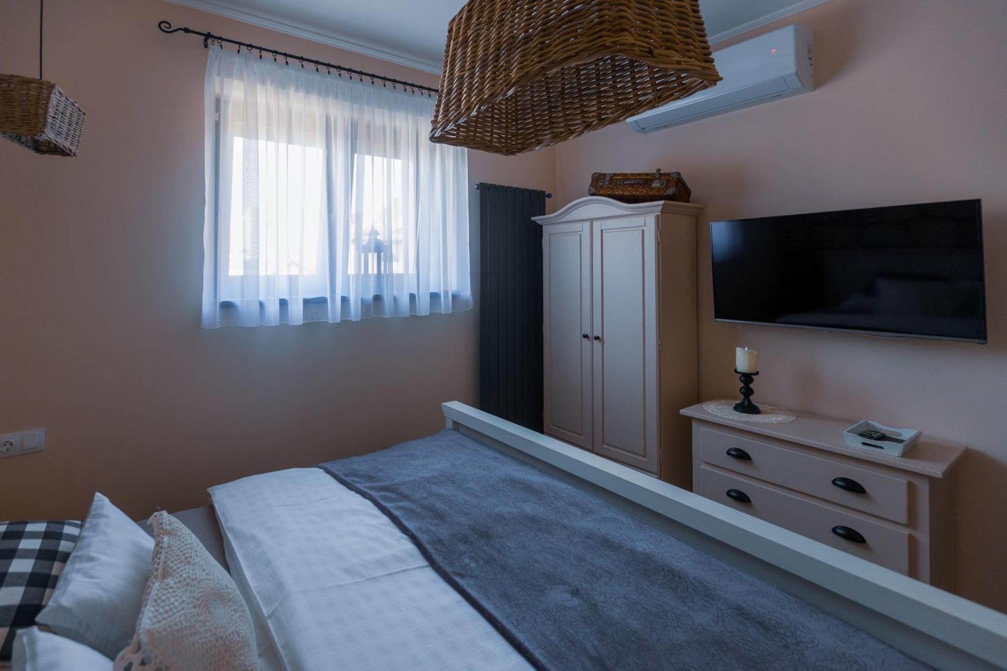 קישווארדה Bab-Lak Apartman מראה חיצוני תמונה